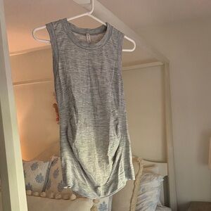 Athleta ruched exercise top size L